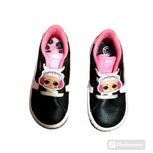 Girls Puma Sneakers
